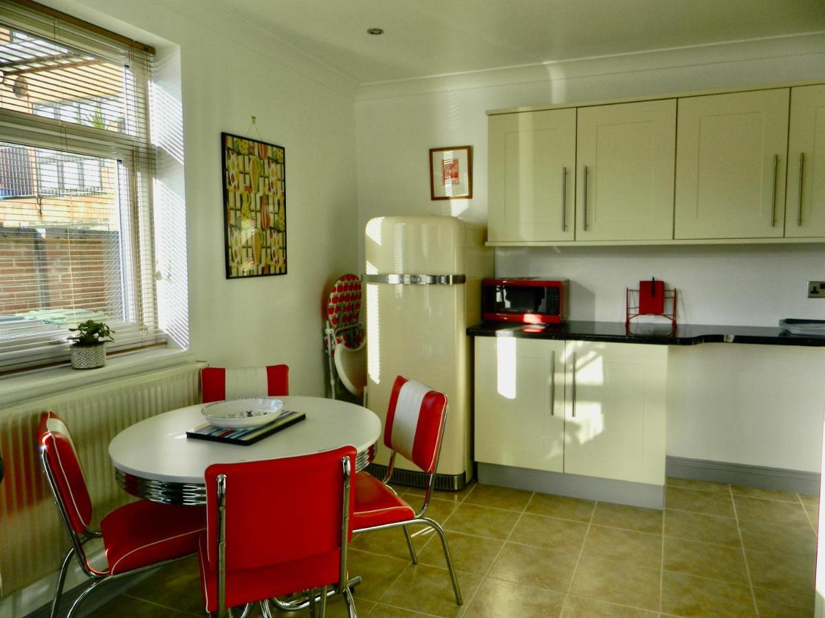 'Harbour View' On The River By Gorleston'S Award Winning Beach - Pet Free! Екстериор снимка
